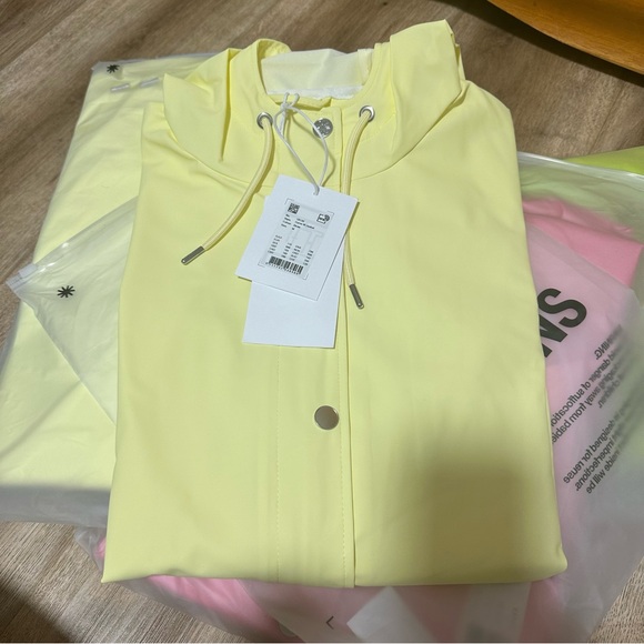 RAIN Curve W Jacket the women’s Trench coat style M - Picture 4 of 6